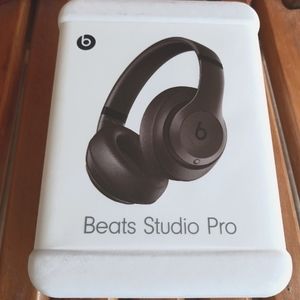 Beats Studio PRO (lastest model)